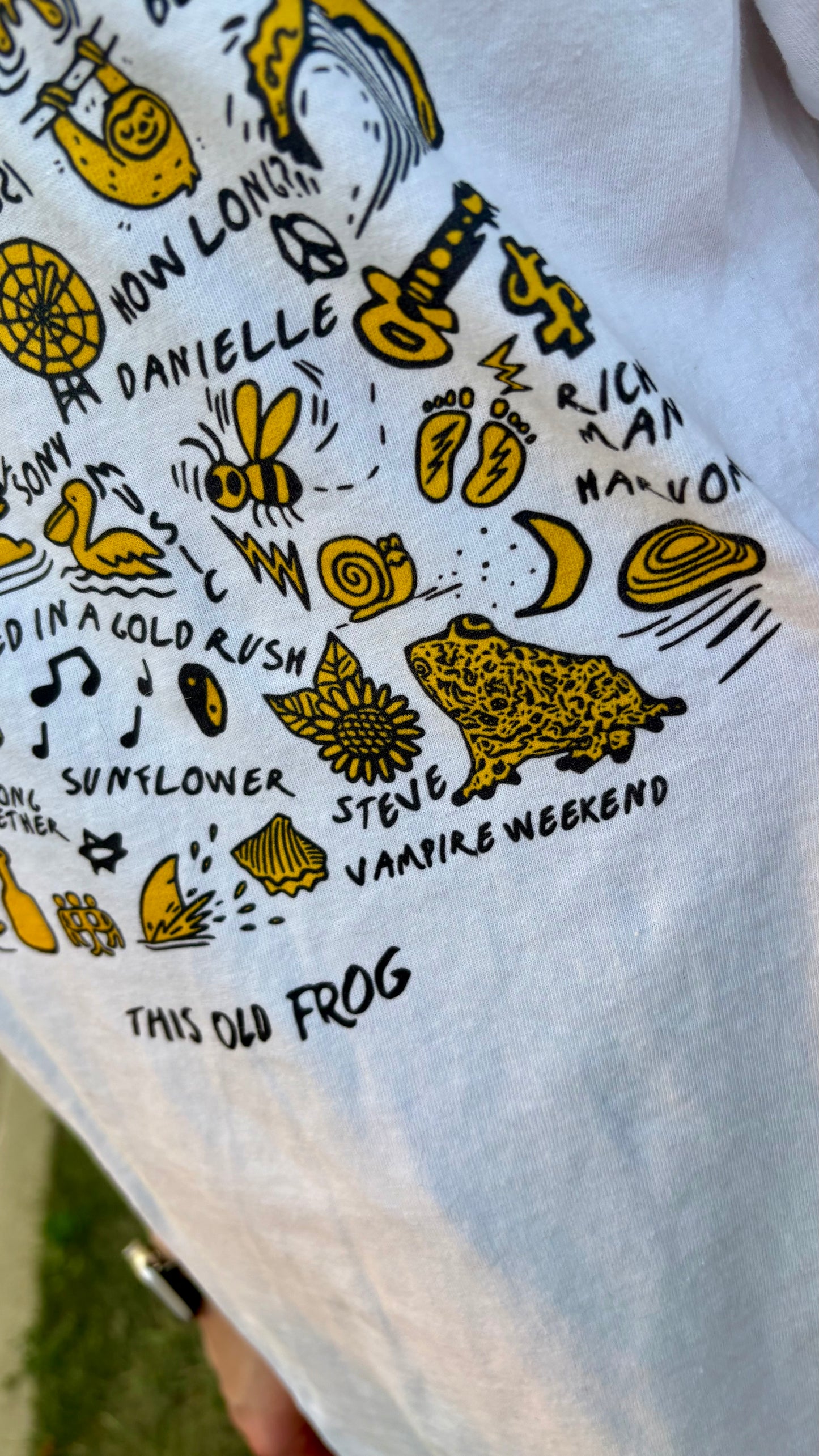 This Old Frog (T-shirt)